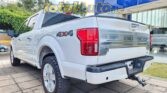 Ford Lobo 2018 version Platinum blanca total auto mx 26