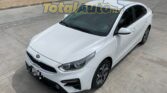 KIA Forte LX 2019 blanco total auto mx 4