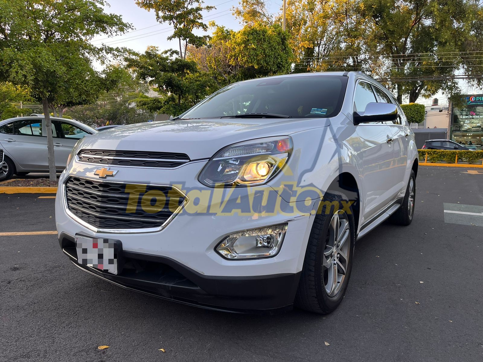 Chevrolet Equinox Premier 2017 total auto mx WhatsApp Image 2024 04 01 at 1.22.39 AM (1)