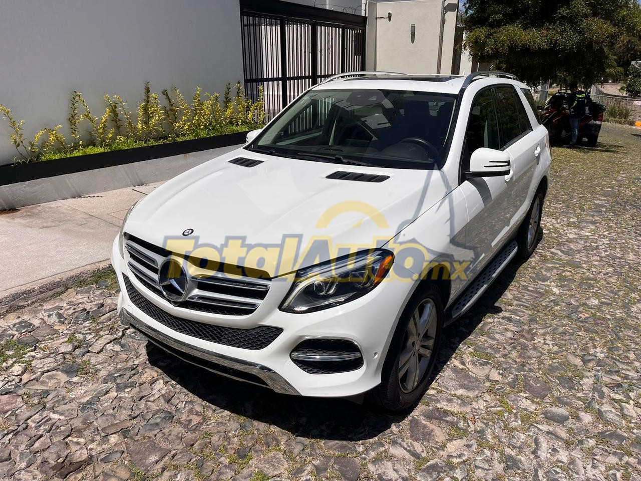 Mercedes Benz GLE 350 2016 TOTAL AUTO MX (3)